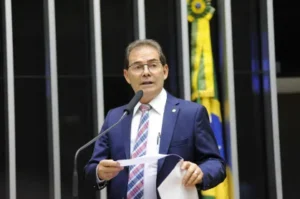 PL da Anistia: relator promete atender a todos, inclusive Bolsonaro