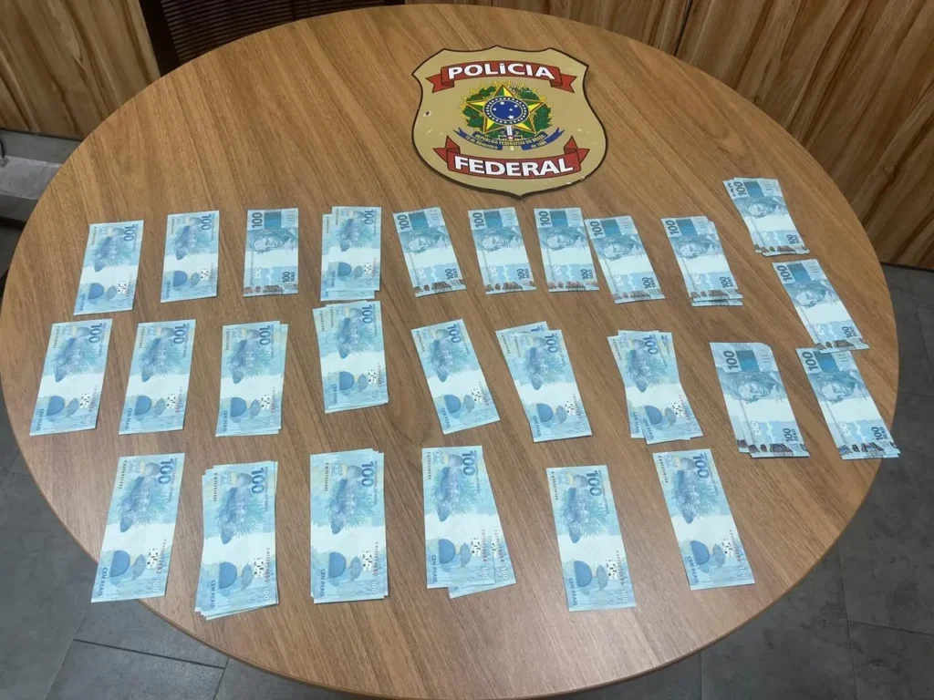 PF apreende 5 mil em dinheiro falso enviado pelos Correios em Belém