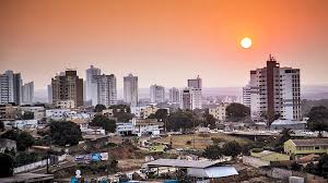 Com termômetros acima de 40°C, Cuiabá suspende aulas de educação física nas escolas