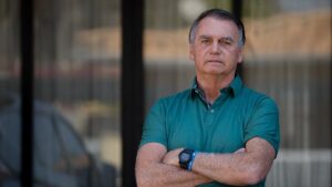 STF condena Bolsonaro a 27 anos e 3 meses de prisão por trama golpista