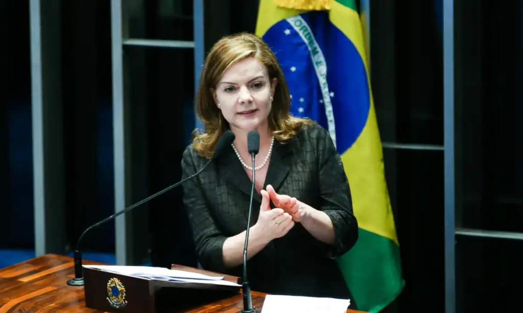 Lula exonera série de indicados do Centrão após derrubada de MP