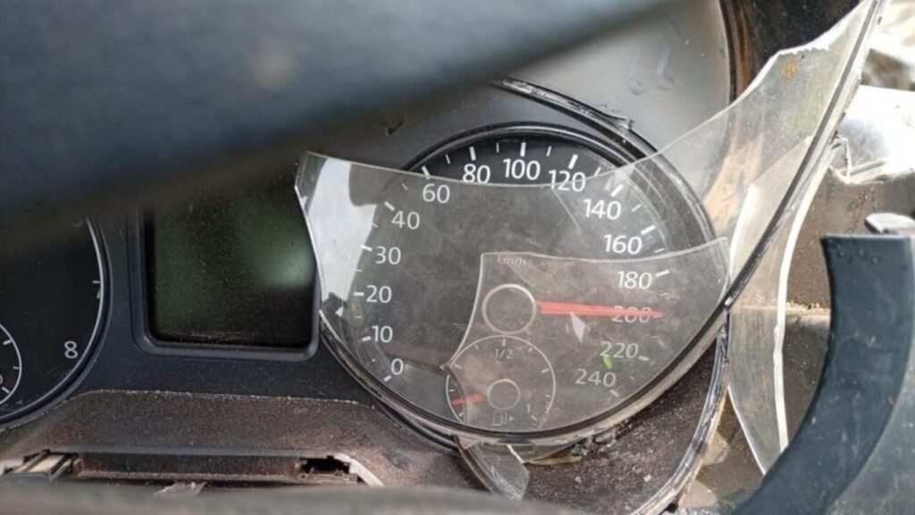 Carro a 200 km/h colide com caminhão e faz três vítimas fatais no Pará