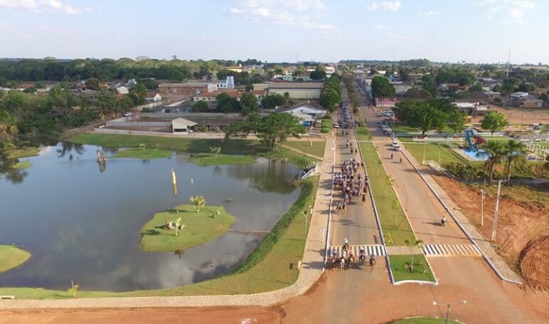 Padre flagrado com noiva de fiel em casa paroquial pode ser afastado do cargo?