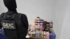 Casal que vendia mounjaro nas redes sociais é preso por tráfico