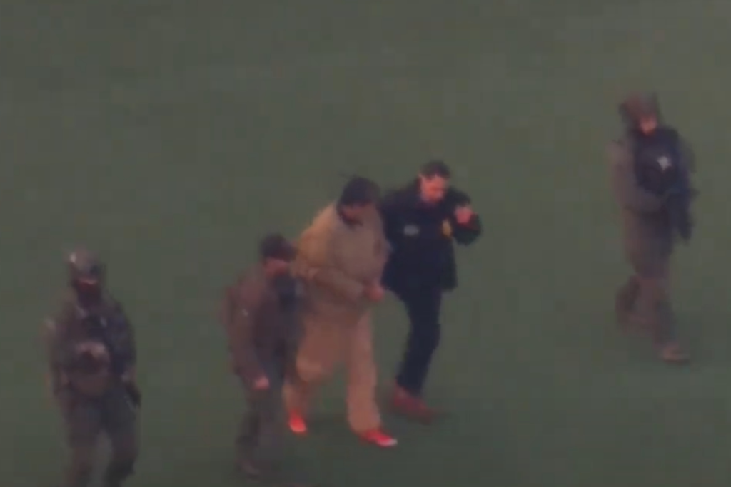 Maduro chega a tribunal em Nova York para primeira audiência