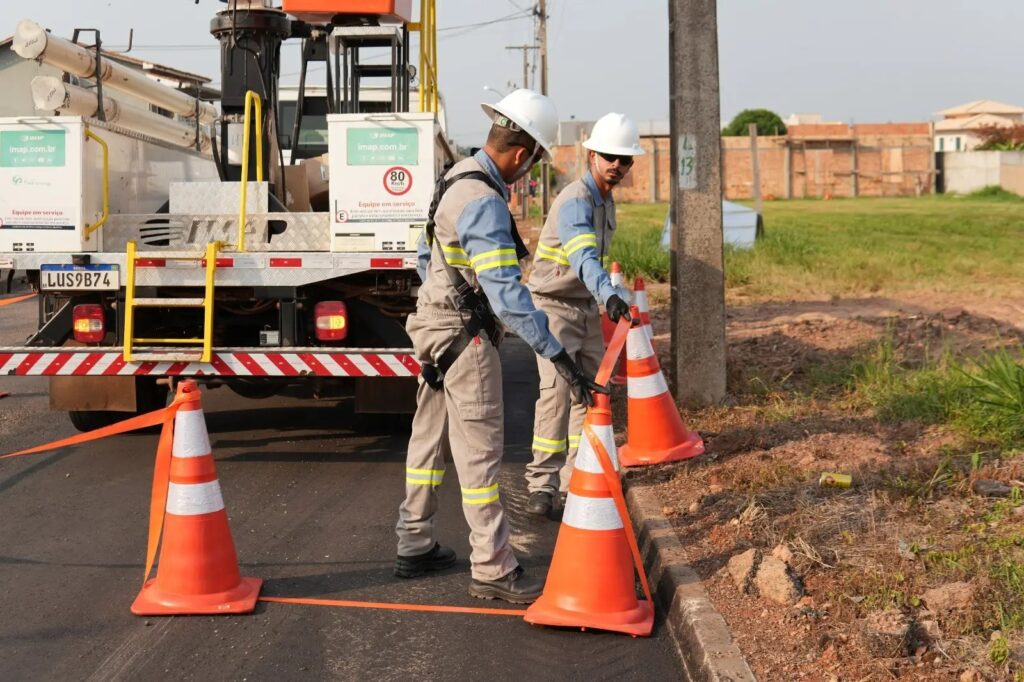 Desligamentos programados garantem mais segurança e qualidade no fornecimento de energia