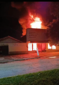 Incêndio destrói estoque de empresa de aviamentos em Redenção