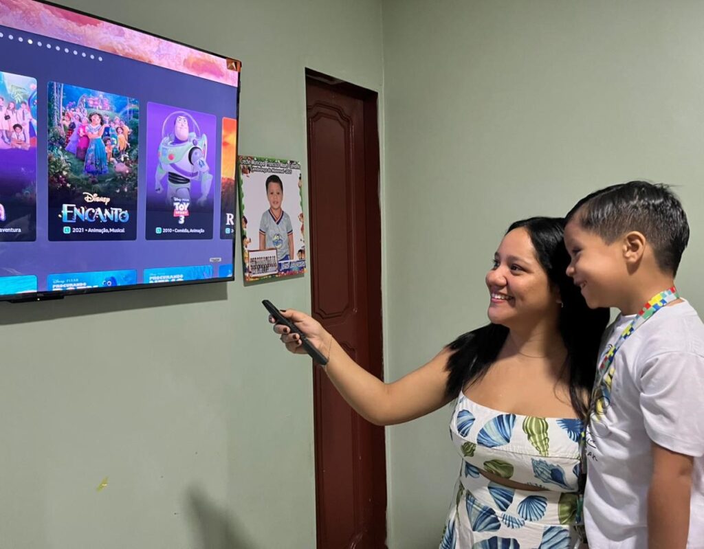 Energia Azul amplia acesso a desconto na conta de luz para famílias com autismo no Pará