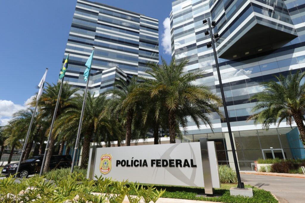 PF recorreu à ‘reciprocidade’ e retirou credencial de agente dos EUA no Brasil