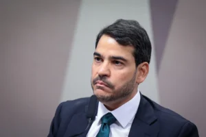 Planalto estuda reação após Senado rejeitar indicação de Messias ao STF