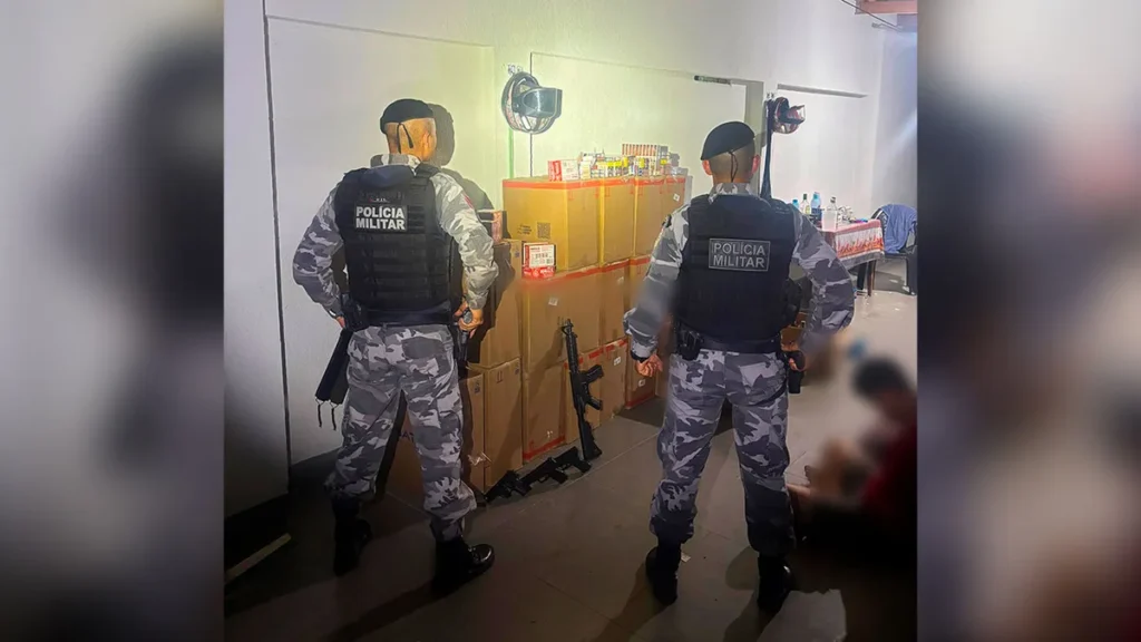 Suspeito dorme ao lado de carga roubada e acaba preso em Redenção