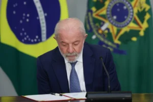 Datafolha: 38% avaliam gestão Lula como ruim ou péssima