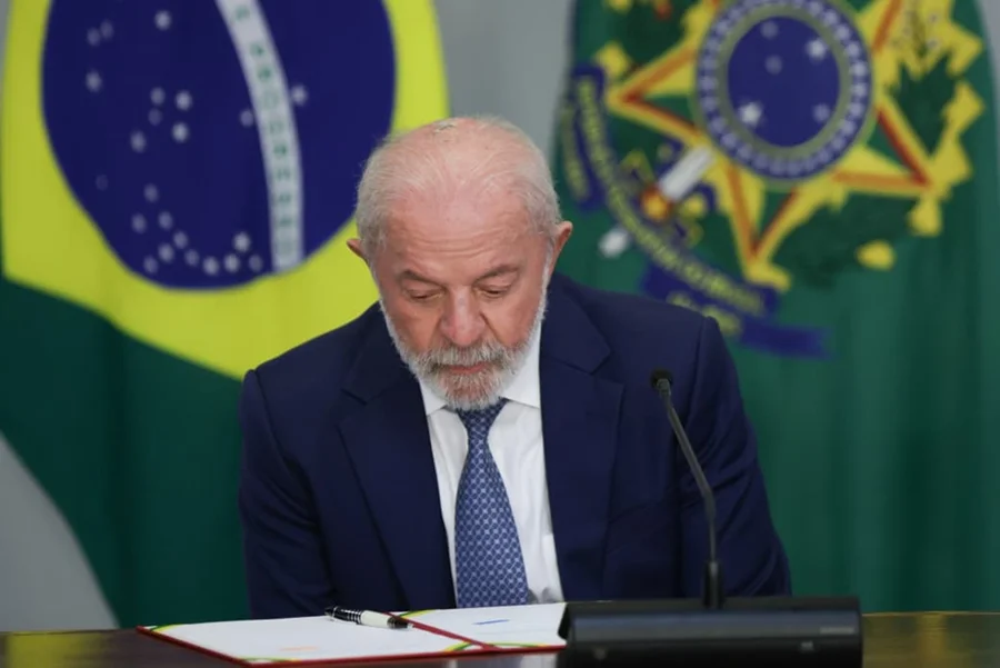 Datafolha: 38% avaliam gestão Lula como ruim ou péssima
