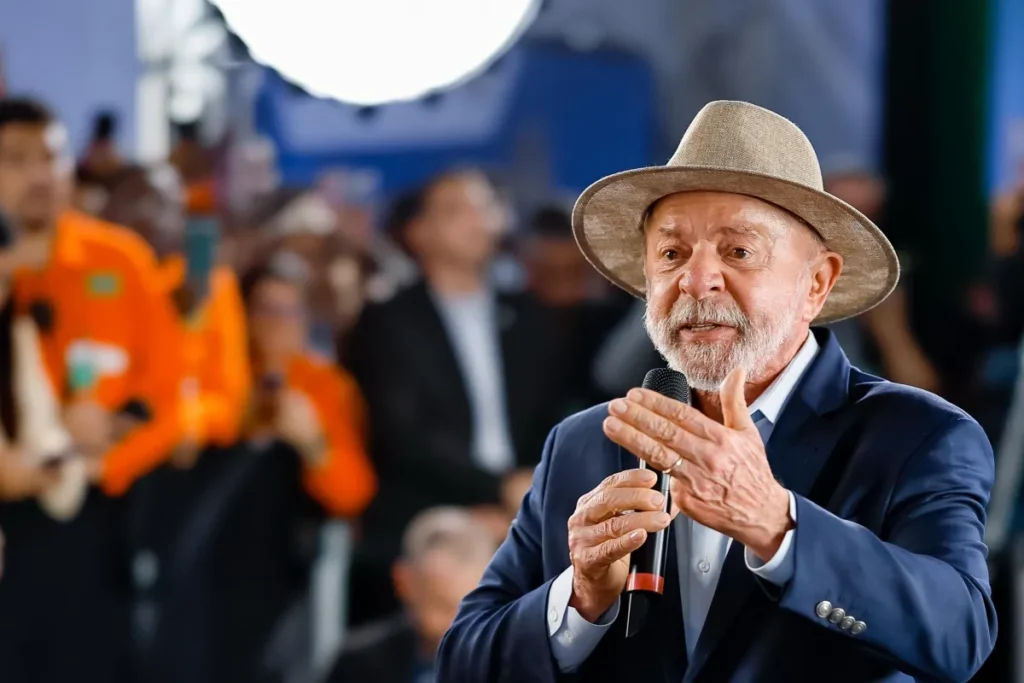 Real Time: Lula é desaprovado por 50% dos brasileiros, diz pesquisa