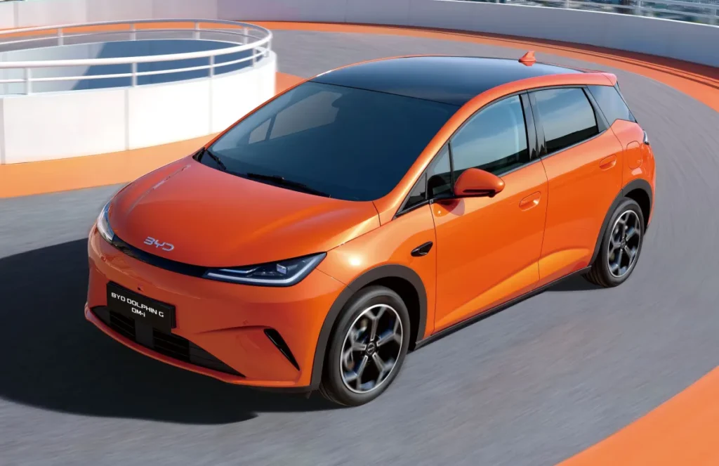 BYD vai lançar Dolphin Hybrid com mais de 1000 km de autonomia