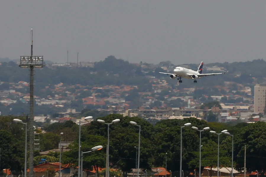 Anac reduz 40% da fiscalização do setor aéreo após cortes no Orçamento