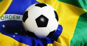 Brasileirão Série A sofre paralisação e Palmeiras segue líder