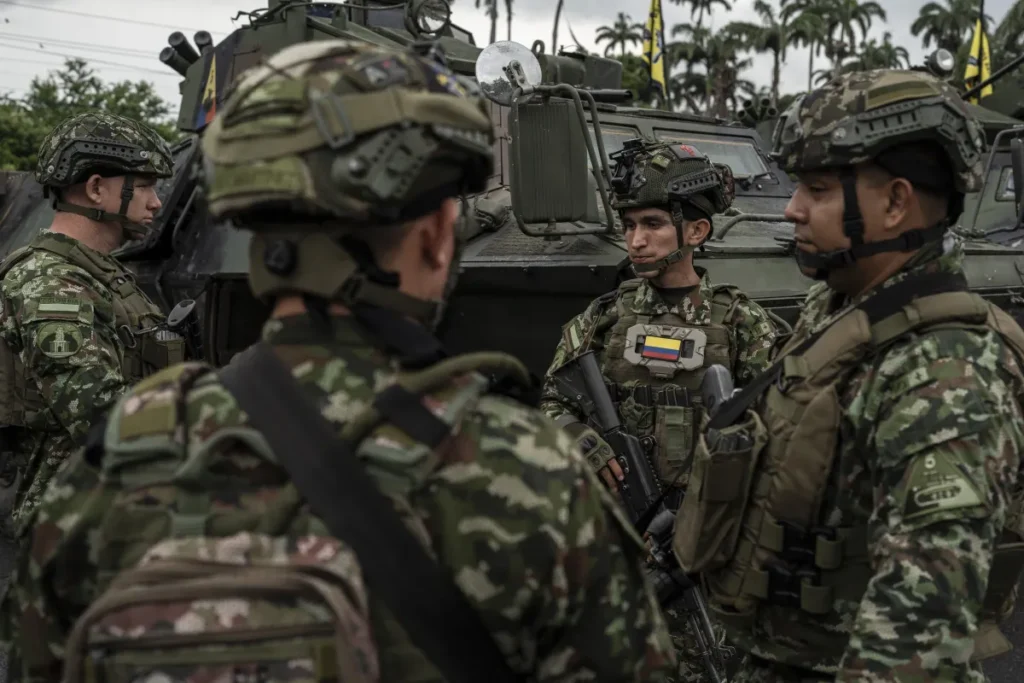 Colômbia autoriza operações conjuntas com os EUA para combater narcotráfico