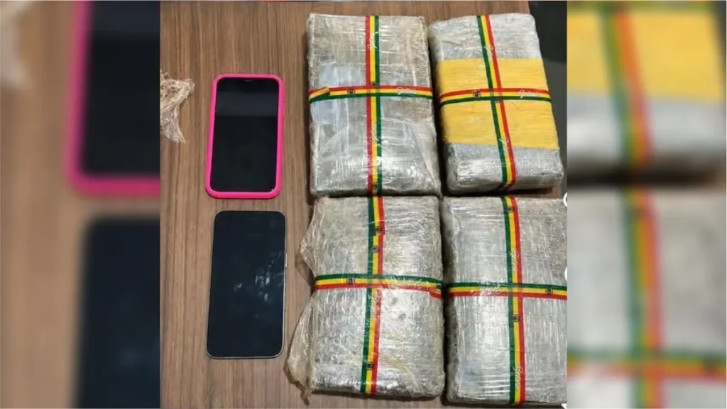 Dupla é presa com 4kg de maconha em rodoviária de Xinguara