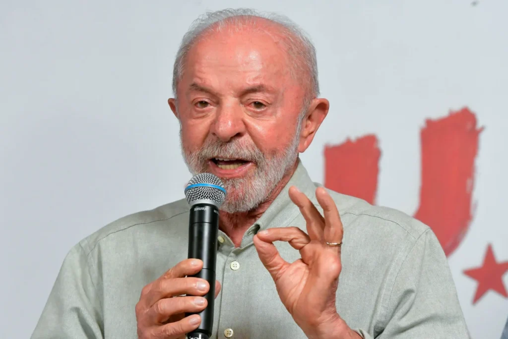 Atlas: governo é ruim/péssimo para 51,9%. Desaprovação de Lula vai a 53,4%